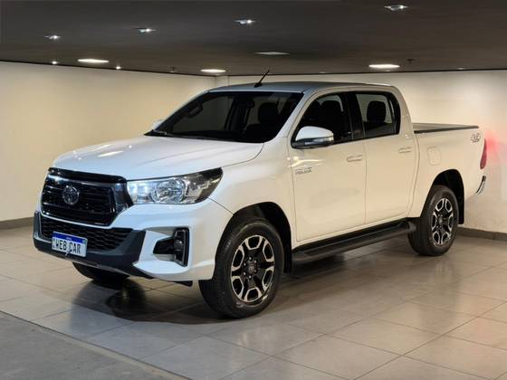 TOYOTA HILUX 2.7 SR 4X2 CD 16V FLEX 4P AUTOMÁTICO